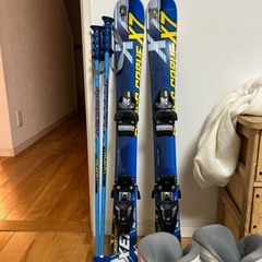 子供用スキー3点セットの画像