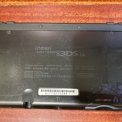Nintendoより【Newニンテンドー3DSLL RED-001】の画像