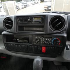 H30年1.5トン　平ボディ　オートマ 251020の画像