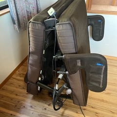 電動介護ベッドの画像