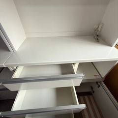 食器棚　キッチン収納　高さ200cm,幅100cm,奥行40cm　の画像