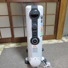 受け渡しの方決まりました　デロンギ(DeLonghi) 極美品 [8~10畳用] ホワイト オイルヒーター ゼロ風暖房 HJ0812 ２回使用品の画像