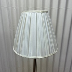 KRYSSMASTクリスマスト フロアライト ニッケルメッキ ホワイト IKEAの画像