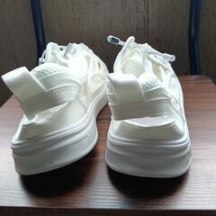 新品 26.5cm メンズ スニーカー ホワイト 厚底 シューズ 普段着 識別番号:【N557-S】の画像