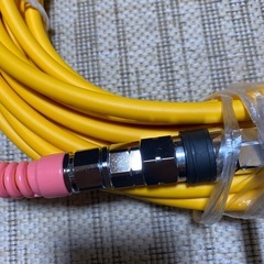 高圧ホース　日立工機製15m    使用期間短いの画像