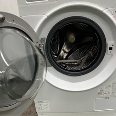 最安値【展示品】2024年製アイリスオーヤマドラム式洗濯乾燥機　FLK842　配達無料！の画像