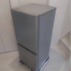 AQUA 美品 高年式 2ドア冷蔵庫 AQR-13J 一人暮らし 単身者向けの画像