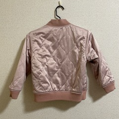 GU リバーシブルジャンパー120cmの画像