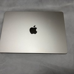 【本日のみ出品】MacBookAir2024 M3/16GB/256GB スターライトの画像