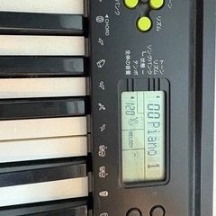 CASIO電子キーボード49鍵盤の画像