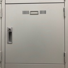 オフィス用ロッカー(至急の受け取りで¥0)の画像