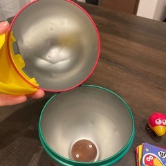 キョロ缶の画像