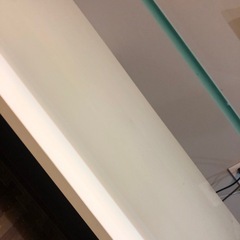 【大型】ホワイト　ガラステーブルの画像