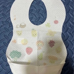 使い捨てビブ　エプロン40点の画像