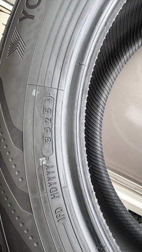 ヨコハマ ADVAN V03 中古