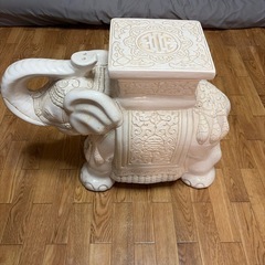 ゾウのインテリアオブジェ
の画像