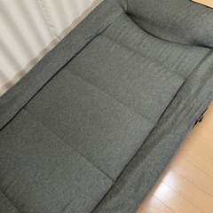 折りたたみ式　簡易ベッド の画像