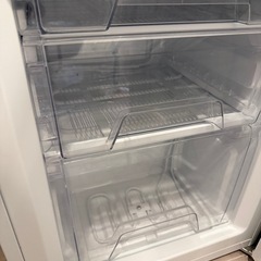 アイリスオーヤマ冷凍冷蔵庫 142L2022年製　ホワイトの画像