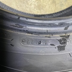 185/60r15 ウィンターマックス 22年製造 バリ溝の画像