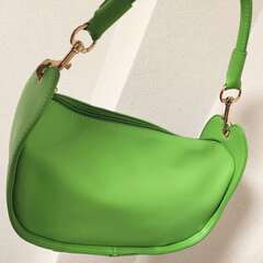 みどりのミニバッグ　新品・未使用　の画像