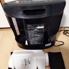 パナソニック　加湿セラミックファンヒーターの画像