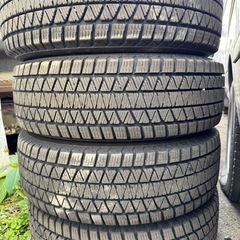 中古　BLIZZAK DM-V3 215/70R16 バリ溝の画像