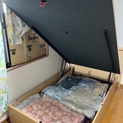 （至急）セミダブルベッドお譲りします。の画像