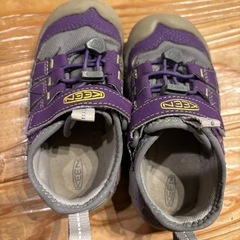 KEEN 16センチ 　の画像