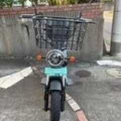 電気バイクの画像