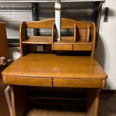 学習デスクの画像