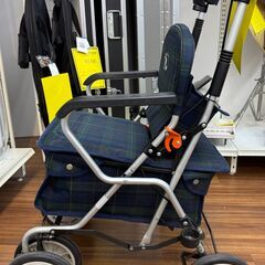 ✨️ジモティー割引✨️【ジャングルジャングル堺初芝店】　マキテック　シルバーカー　フォレスト　幅(W)530mm × 奥行(D)630mm × 高さ(H)830ｰ920mm　堺市（東区　西区　北区　南区　堺区　美原区）高石市　泉大津市　忠岡町　和泉市　松原市　大阪狭山市の画像