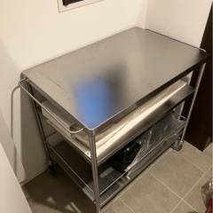 IKEA ステンレスワゴン FLYTTAの画像