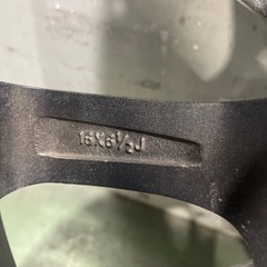 冬用スタッドレスタイヤ215/65R16の画像