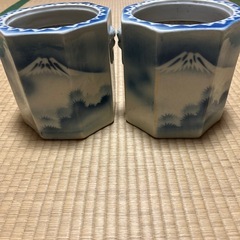 大正、昭和時代の手焙り火鉢2個　直径15高さ15の画像