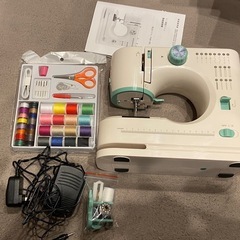 【超美品】ミシン
の画像