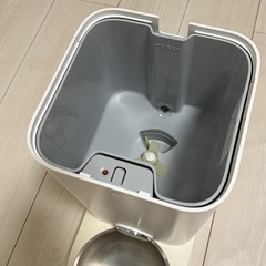 PETKIT FRESH ELEMENT　mini 自動給餌器 猫の画像