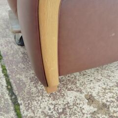 カリモク　TZ73　本革２人掛けソファー『中古良品』の画像