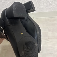 ショートブーツの画像