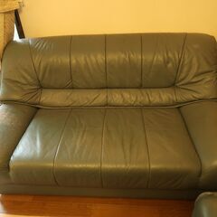 ソファー、テーブル（応接セット）、バラ売り可の画像