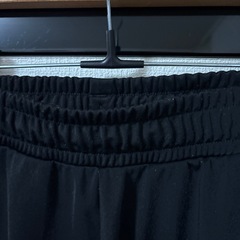 PUMAパンツの画像