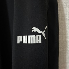 PUMAパンツの画像