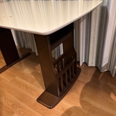 ニトリテーブル
の画像