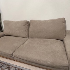 RASIK 2.5人掛けローソファの画像