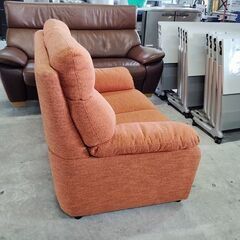 ヤマダ電機　オレンジ布張り　ハイバック２人掛けソファー『中古美品』の画像