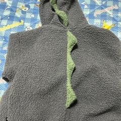 キッズ アウター 恐竜 110の画像