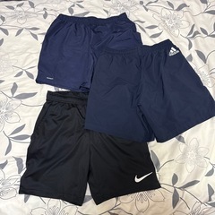 無料 ハーフパンツ　メンズS