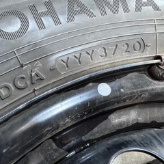 冬タイヤ　IG60 185/60R15 4穴　PCD100の画像