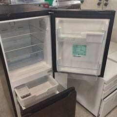 ハイセンス　HR-G13C-BR　２ドア冷蔵庫　ブラウン木目色　134L『美品中古』2023年の画像