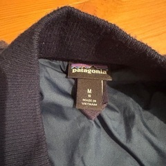 Patagonia ネイビー フリースジャケット Mの画像