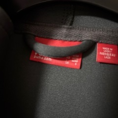 PUMAフルジップパーカーの画像